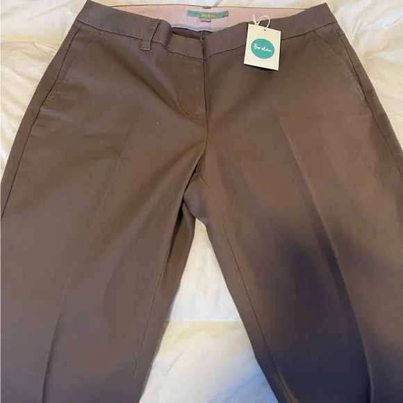 NWT Boden Woman’s Pants with flare leg - Picture 3 of 5